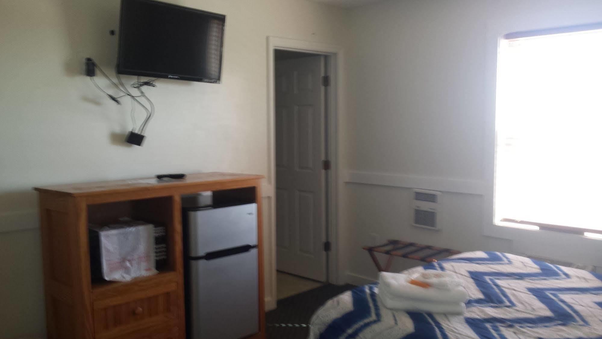 Seaview Pier And Motel North Topsail Beach Exterior foto